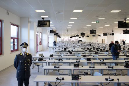 Свежие новости: Италия готовится к крупнейшему за 30 лет суду над мафией