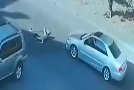 Свежие новости: Алкоголь и наркотики: Женщина, которая бросилась под колеса автомобиля в Николаеве, после хулиганила в БСМП и в полиции