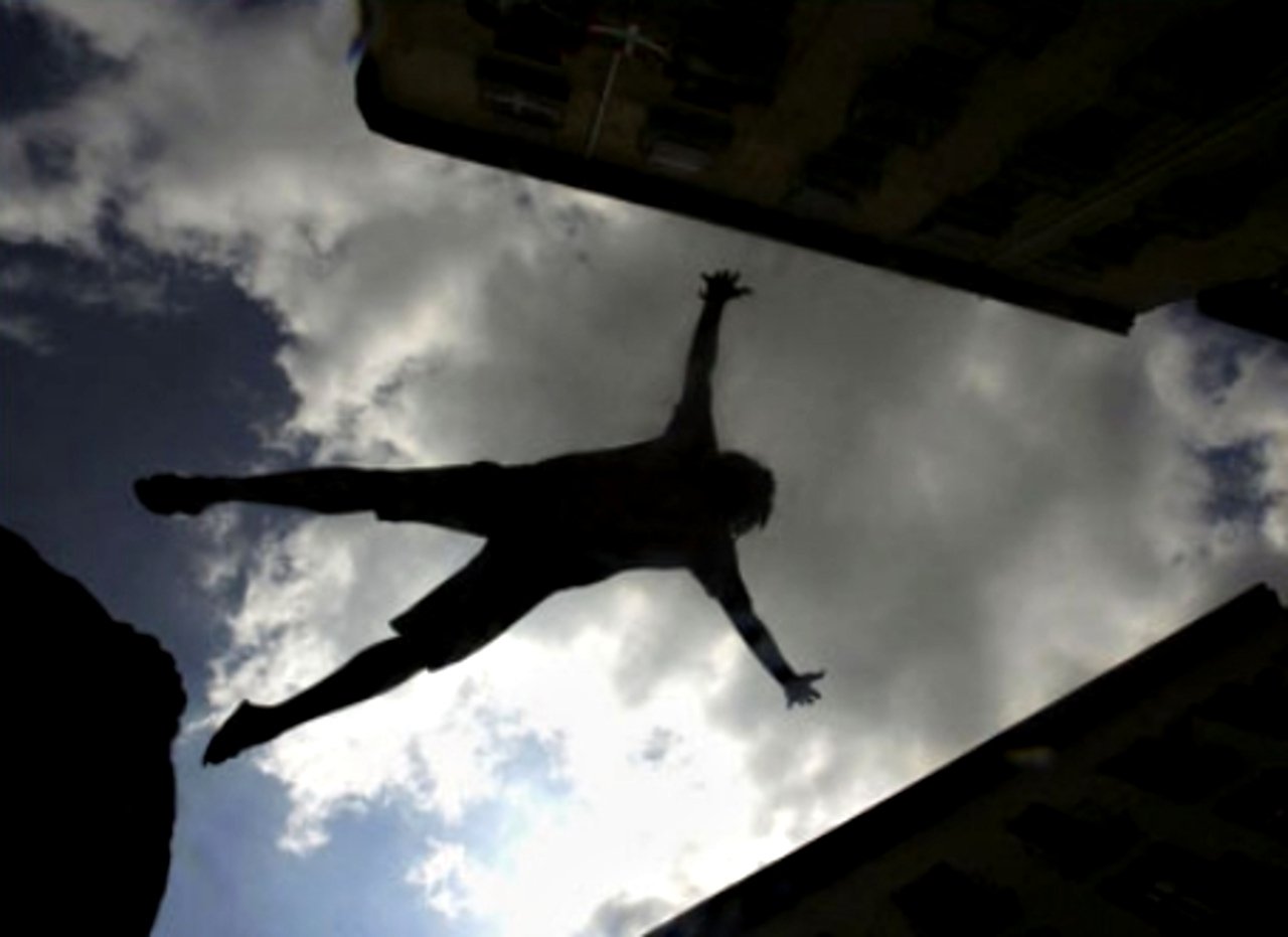 Свежие новости: В Николаеве мужчина разбился насмерть об отмель