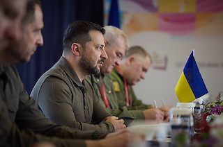 Свежие новости: Президент Зеленський не заявляв про втрату Бахмуту, його неправильно процитували ЗМІ