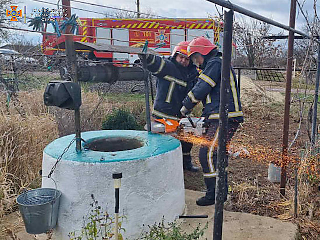 Свежие новости: В селе на Николаевщине спасатели достали из 10-метрового колодца тело пенсионера