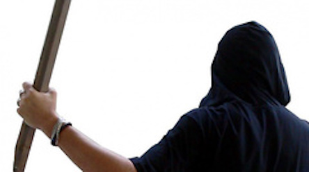 Свежие новости: В Южноукраинске два пьяных приятеля жестоко избили прохожего – мужчина впал в кому