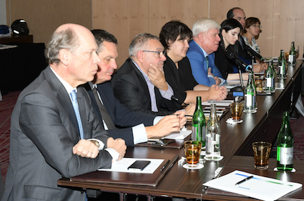 Свежие новости: Керівництво «НІБУЛОНа» провело круглий стіл за участі провідних фінансових установ світу