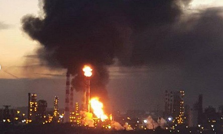 Свежие новости: ВИДЕО: В Москве горит нефтеперерабатывающий завод