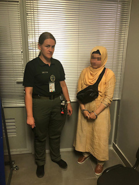 Свежие новости: В Одесском аэропорту задержали жительницу Киргизии, разыскиваемую за участие в незаконных вооруженных формированиях