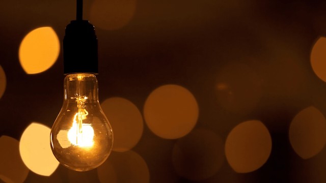 Фото новости: По всій Україні запровадили екстрені відключення світла Свежие новости: По всій Україні запровадили екстрені відключення світла