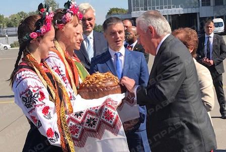 Свежие новости: Тиллерсон прибыл в Украину