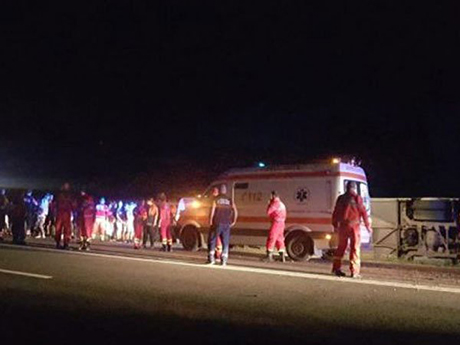 Свежие новости: В Румынии перевернулся автобус с 60 украинцами