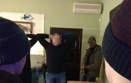 Свежие новости: Офицера СБУ задержали на переправке сигарет из 