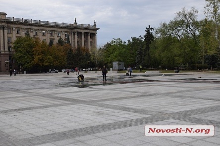 Свежие новости: В Николаеве департамент ЖКХ оштрафован почти на 2 миллиона за Серую площадь