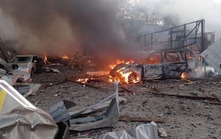 Свежие новости: З'явилися фото наслідків ракетного удару по Рівному