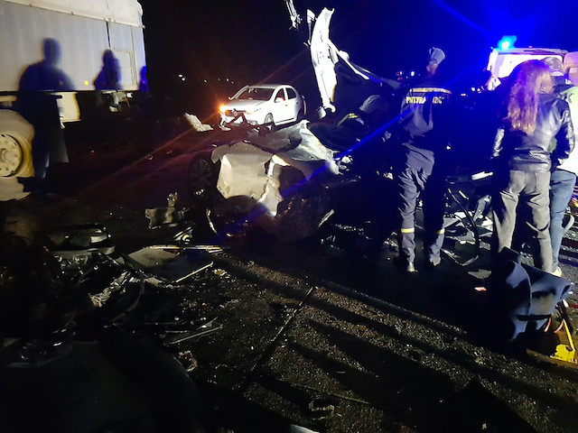 Свежие новости: На трассе Н-14 на Николаевщине столкнулись Volksvagen и грузовик