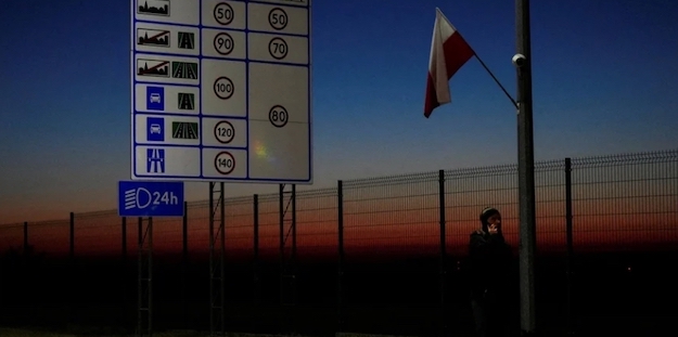 Свежие новости: Польські перевізники заблокували кордон з Україною