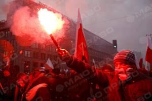 Свежие новости: Киев потребовал объяснений после сожжения украинского флага