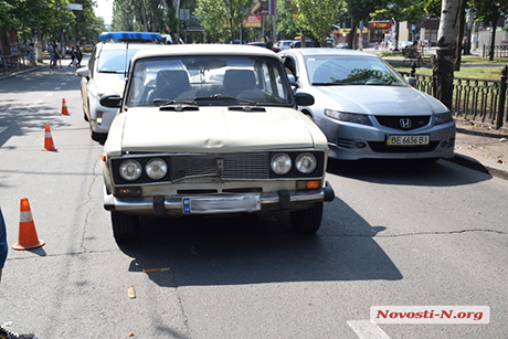 Свежие новости: В центре Николаева столкнулись «Жигули» и «Ланос»