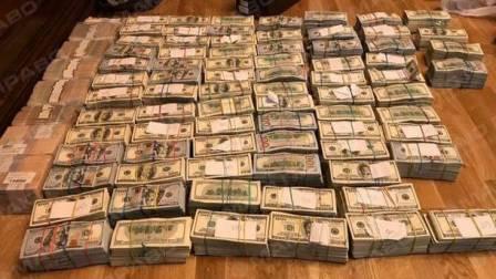 Свежие новости: Килограммы золота, серебра и миллионы 