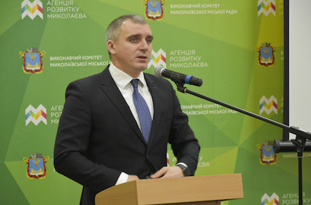 Свежие новости: ВИДЕО: Сенкевич рассказал, что будет делать, если депутаты объявят ему недоверие