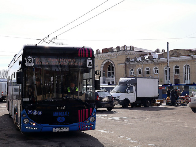 Свежие новости: У Миколаєві вийшов на маршрут тролейбус №8 до Матвіївки