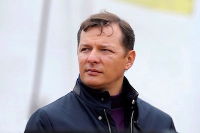 Свежие новости: Ляшко раздал бездомным объедки со своего новогоднего стола