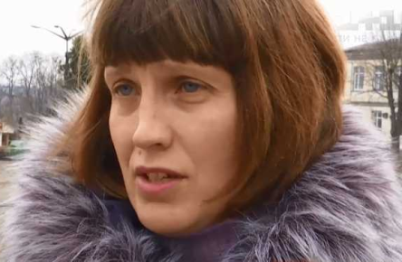 Свежие новости: ВИДЕО: В Радомышле уволили санитарку за отказ без защитной одежды мыть палату после умершей от коронавируса