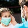 Свіжі новини: Учителя и ученики украинских школ будут покупать защитные маски и антисептики за свой счет