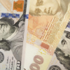 Свежие новости: Гривня на межбанке в среду упала ниже 28 грн/$1 на фоне решения Кабмина о продлении карантина