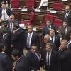 Свіжі новини: Бійка в парламенті Вірменії: Пашинян підтримав депутатів, які кидалися стільцями