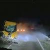 Фото новости: На трассе под Николаевом фура въехала в маршрутку с пассажирами. Видео столкновения Свежие новости: На трассе под Николаевом фура въехала в маршрутку с пассажирами. Видео столкновения