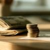 Свіжі новини: Курс долара на 5 жовтня: НБУ підняв офіційний курс до 44,99 грн, євро подешевшав