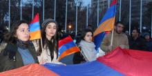 Фото новости: Активисты в Ереване вышли на митинг против территориальных уступок Азербайджану Свежие новости: Активисты в Ереване вышли на митинг против территориальных уступок Азербайджану