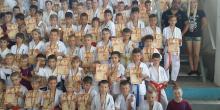 Фото новости: Южноукраинские каратисты привезли домой с награды Свежие новости: Южноукраинские каратисты привезли домой с награды