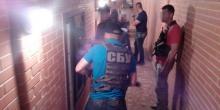 Фото новости: Обнаружена сеть туннелей, в которых находились сейфы с золотыми слитками под домом Романчука Свежие новости: Обнаружена сеть туннелей, в которых находились сейфы с золотыми слитками под домом Романчука