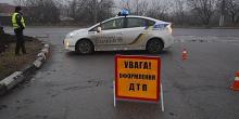 Свежие новости: ВИДЕО: В Николаеве «Mitsubishi» с пьяным водителем снес столб и перевернулся на клумбу