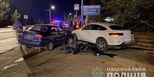 Фото новости: В Николаеве полиция разыскивает свидетелей ДТП с двумя авто и водителем мотоцикла – последний получил разные травмы Свежие новости: В Николаеве полиция разыскивает свидетелей ДТП с двумя авто и водителем мотоцикла – последний получил разные травмы