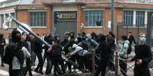 Свіжі новини: Французькі школярі влаштували масштабні протести: сотні ліцеїв заблоковано