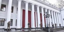 Свежие новости: Горсовет Одессы эвакуирован из-за сообщения о взрыве