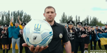 Фото новости: В Николаеве полицейский ансамбль посвятил песню сборной Украины Свежие новости: В Николаеве полицейский ансамбль посвятил песню сборной Украины
