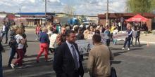 Свежие новости: Под Киевом родители школьников перекрыли трассу