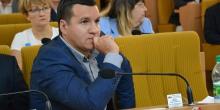 Фото новости: «У них нет позиции?», — депутат Талпа возмутился, что Стадник и его заместители не пришли на сессию Свежие новости: «У них нет позиции?», — депутат Талпа возмутился, что Стадник и его заместители не пришли на сессию