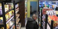Фото новости: В Южноукраинске вор вынес из супермаркета кофе на 1500 грн Свежие новости: В Южноукраинске вор вынес из супермаркета кофе на 1500 грн