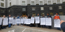 Фото новости: Представники колективу КП ТВКГ та громадськості Южноукраїнська продовжують боротьбу за мешканців свого міста, за своє підприємство Свежие новости: Представники колективу КП ТВКГ та громадськості Южноукраїнська продовжують боротьбу за мешканців свого міста, за своє підприємство