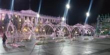 Свежие новости: В Николаеве начали устанавливать главную елку