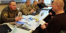 Свежие новости: Презентація військової служби за контрактом