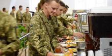 Свежие новости: Как украинских военных балуют за 80 грн