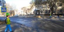 Свежие новости: За ініціативи міського голови Віталія Лукова встановлено чергові спеціалізовані фігурки школярів
