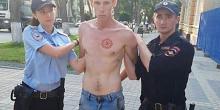 Фото новости: Под Симферополем мужчина зарезал крымскую татарку и ее восьмилетнего сына Свежие новости: Под Симферополем мужчина зарезал крымскую татарку и ее восьмилетнего сына