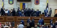 Фото новости: Депутаты Одесского облсовета снова устраивали драку Свежие новости: Депутаты Одесского облсовета снова устраивали драку