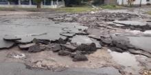 Фото новости: В Николаеве асфальт с дороги сошел после ливня Свежие новости: В Николаеве асфальт с дороги сошел после ливня