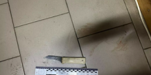 Свіжі новини: У Очакові чоловік після сварки повернувся до магазину з ножем і поранив опонента
