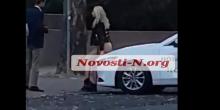 Свежие новости: ВИДЕО: В центре Николаева голая блондинка устроила фотосессию